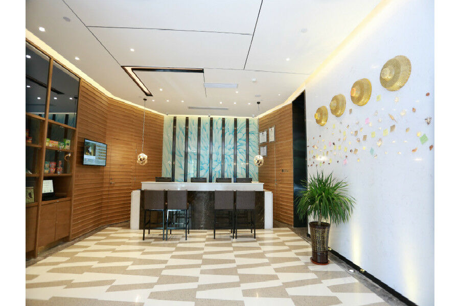 锦江都城酒店海南省政府日月广场免税店 Haikou  Dış mekan fotoğraf